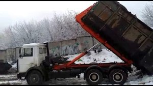 Вывоз мусора контейнерами 20-27 кубов в Москве и МО