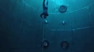 Бассейн МЧС.Фридайвинг.Отдыхаю на дне =)