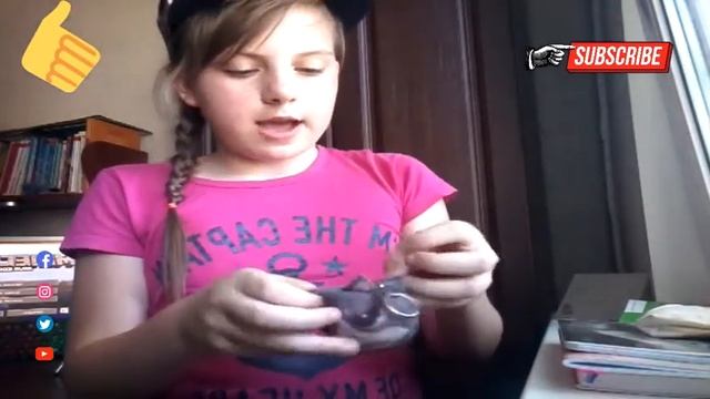 Обзор :Что в коробке . Подарок подруги!!!?? смотреть онлайн