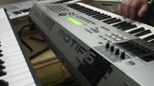 YAMAHA MOTIF 6 DEMO NA CLASSIC KEYBOARDS