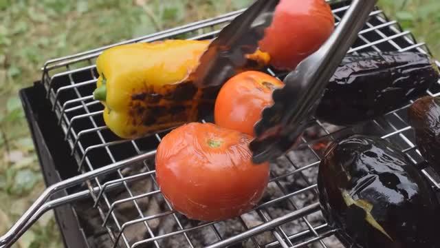 САМАЯ ЛУЧШАЯ ЗАКУСКА К ШАШЛЫКАМ _ САЛАТ ГРИЛЬ смотреть онлайн