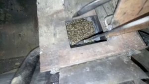 пеллеты с лузги подсолнечника или древесины