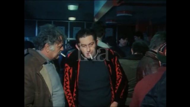 Transports Junique 1981 смотреть онлайн