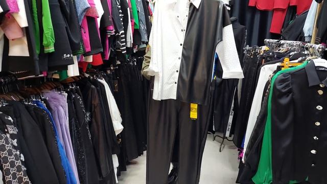 ТУРЕЦКАЯ ОДЕЖДА У АНТИГИ 2 ЧАСТЬ БРЮКИ КОСТЮМЫ МОСКВА РЫНОК смотреть онлайн