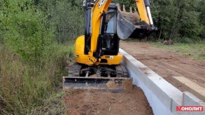 Обратная засыпка. Мини-экскаватор JCB 8030 & мини-погрузчик JCB 175