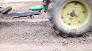 Мотоблок в работе с ПРИЦЕПОМ САМОСВАЛОМ. Перевозка дров. Самосвальный прицеп в работе.