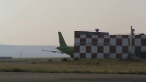 Аэропорт Кишинев (KIV/LUKK).А319 S7 Airlines