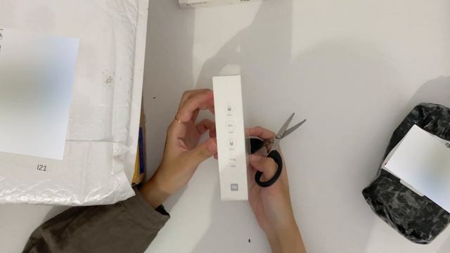 #2 - iPad 2020 8th gen unboxing + accessories | eng