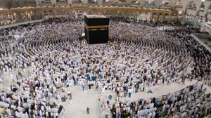 Утренний намаз в Мекке. Сура Аль-Фатиха