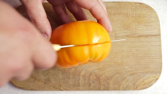 Томат Большой Оранжевый Хребет! Открытие сезона! смотреть онлайн