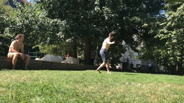 One beautiful day near academy. Одним замечательным днём рядом с академией смотреть онлайн