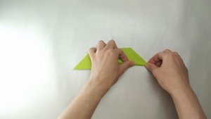 How to make a Paper Dinosaur — Easy Pterodactyl hand puppet