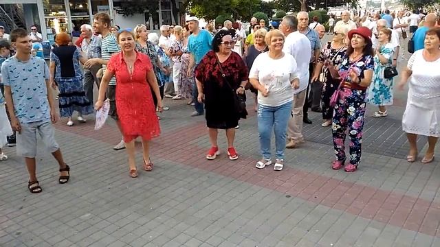 10.07.21 - Танцы на Приморском бульваре - Севастополь - Сергей Соков