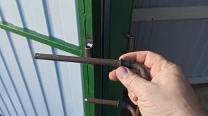 Фиксатор ограничитель упор для гаражных ворот своими руками. limiter for garage doors
