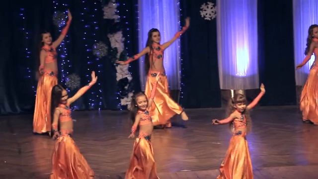 Студия танца Феерия "Оранжевая классика" смотреть онлайн