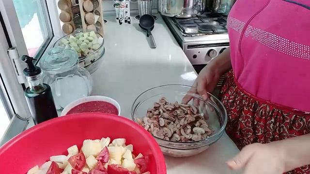 ОВОЩНОЕ РАГУ ИЗ ВСЕХ ОВОЩЕЙ / SABZAVOTLI TAOM смотреть онлайн