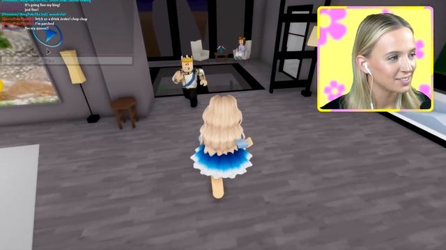 PRINCESS To QUEEN In Roblox Brookhaven.. смотреть онлайн