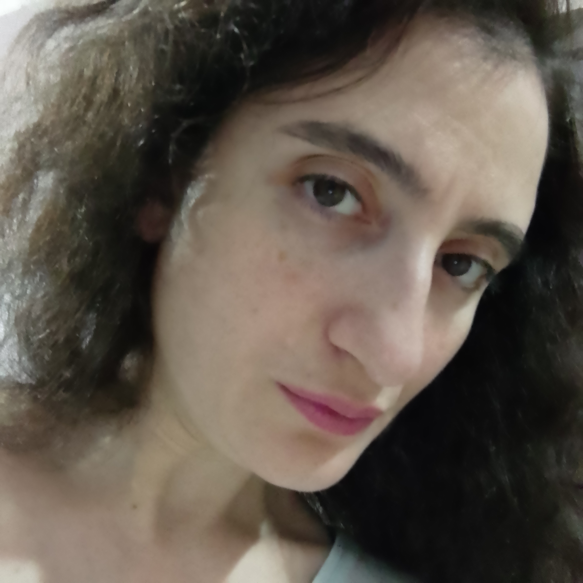 "Сгори..! " Рузана Биштова
