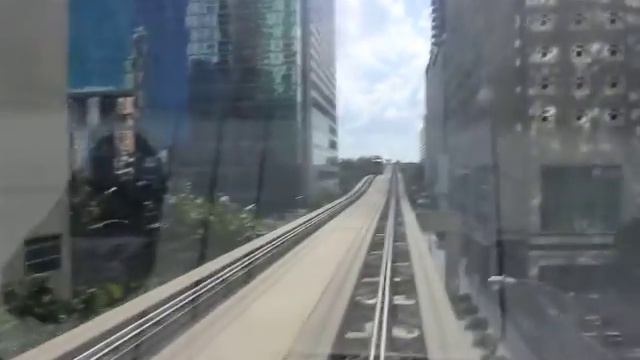 Бесплатный воздушный трамвай (Metro Mover) в Майами / Free Metro Mover  in Miami