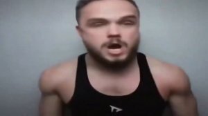 мужик орет под музыку из террарии