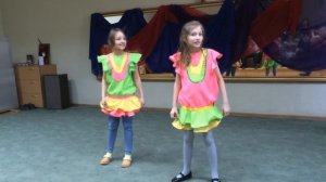 Я банан! Танец и песенка.