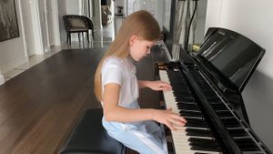 Черни этюд 17 до-мажор. Дарья 8 лет.