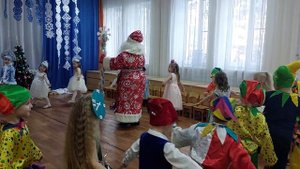 Хоровод "Шёл весёлый Дед Мороз"