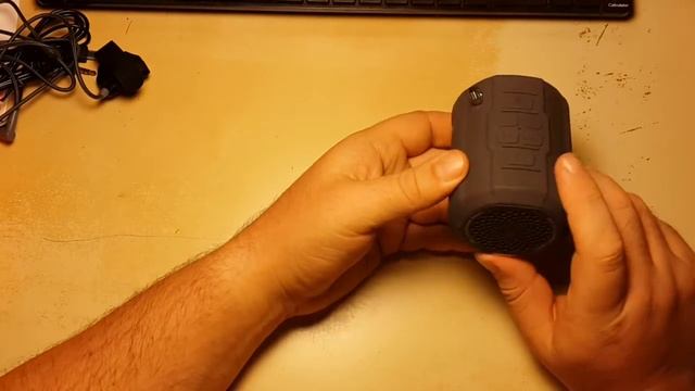 Великолепная bluetooth колонка на все случаи. смотреть онлайн