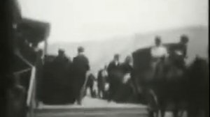 Coaches Arriving at Mammoth Hot Springs ( 1899 год )