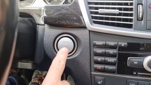 Start/Stop Button (aftermarkter) op een W212