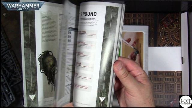 Unboxing The Warhammer 40K Ultimate Starter Set