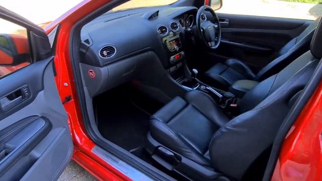 Ford Focus 2.5 SIV ST-3 3dr смотреть онлайн