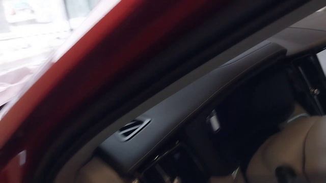 Volvo. Попросил у дилера скидку в 50% ??? Цены на Ягуар.