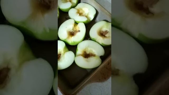 Как сделать запечённые яблоки? смотреть онлайн