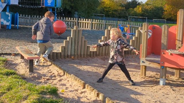 Google Pixel 7 Pro Real World Camera Vlog Test. смотреть онлайн