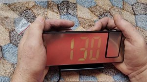 Пошаговая рекомендация по подключению часов с проектором из Wildberries..