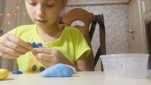 Легкий пластилин, или - Лепка из легкого пластилина поделку "Рыбку"