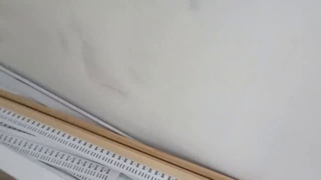 РЕМОНТ СТАРОЙ ХРУЩËВКИ своими руками. Часть 24 Отделка балкона Ламинатом.