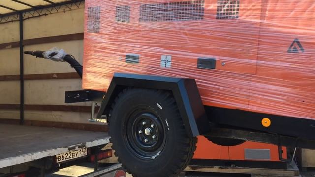 Отгрузка Компрессора ЗИФ 10/1,0 смотреть онлайн