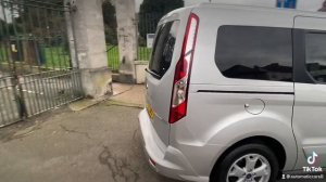 Ford Grand Tourneo