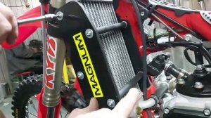 Установка защиты радиаторов на Beta 300rr 2022г