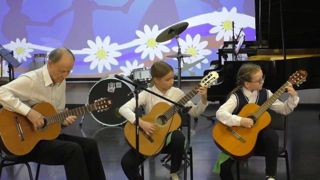 Полина Слепцова, Александра Абрамова, Дарья Мануйлова и В.А.Мануйлов смотреть онлайн