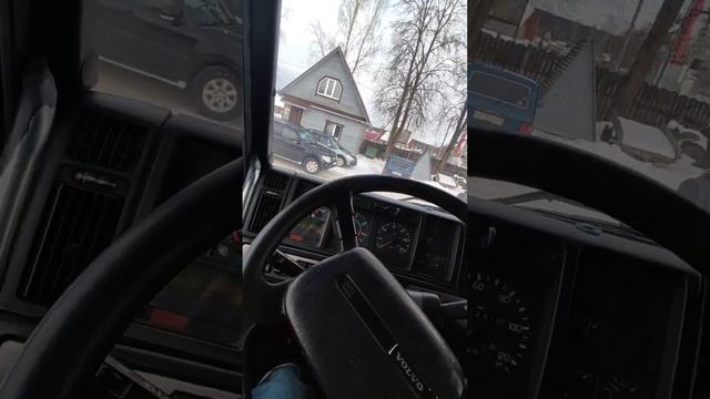 Лесовоз Вольво смотреть онлайн