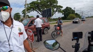 Crossing the GUATEMALA - BELIZE land border S6-E73