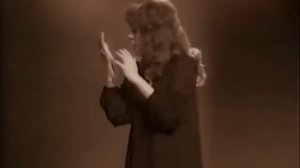 У зеркала Алла Пугачева Alla Pugacheva