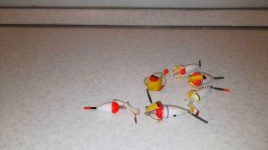 Зимний поплавок - Цветок