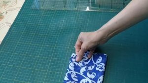 Как выкроить косую бейку из небольшого куска ткани.