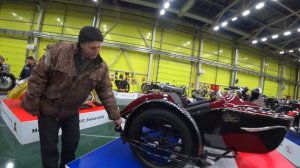 Самый крутой мотомузей в России | МотоМир | Эксклюзив | Мужчина с топором