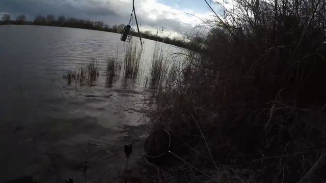 Рыбалка на фидер ранней весной. такой рыбалки я не ожидал . ловля леща 2023 смотреть онлайн