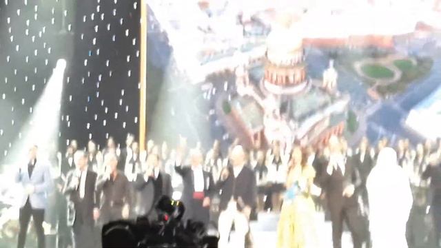 Город над вольной Невой - все участники концерта в День города: Зара, В. Герелло, А. Розенбаум и др смотреть онлайн